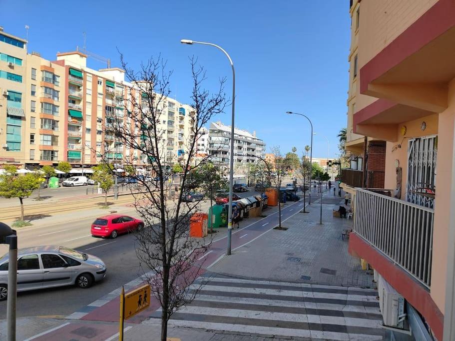 Piso Cerca Universidades Y Playa Valencia Exterior foto